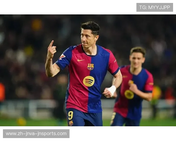 西甲联赛为何延期：疫情、天气或政治等因素分析